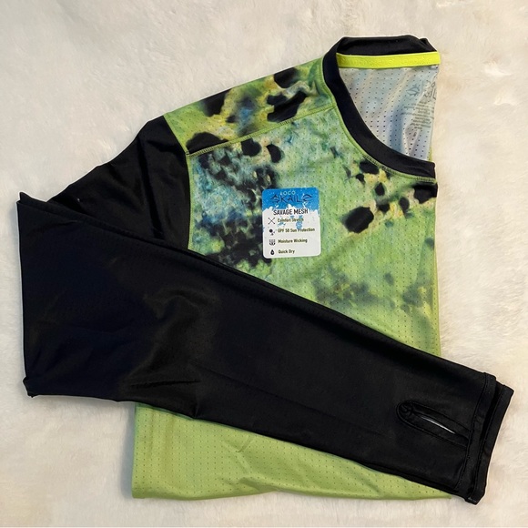 Loco Skailz Performance Fishing Long Sleeve Tee - Picture 1 of 7